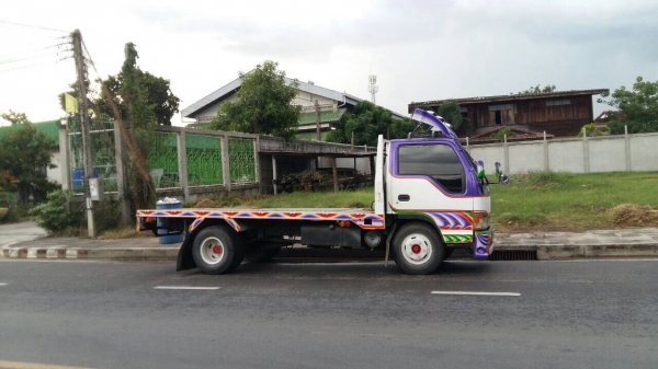 ขาย อีซูซุ6ล้อNPR 130แรง สภาพดีพร้อมใช้