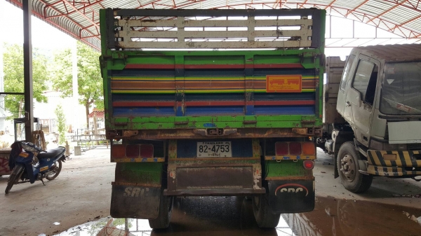 ขาย หางเทนเลอร์ดั้ม 3 เพลา ยาว 9 เมตร อู่เสรีชัย กระทะล้อมีให้ครบ เอกสารเล่มทะเบียนพร้อมโอน