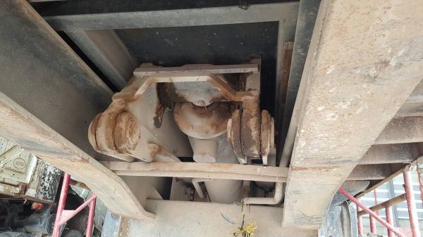 ขาย หางเทนเลอร์ดั้ม 3 เพลา ยาว 9 เมตร อู่เสรีชัย กระทะล้อมีให้ครบ เอกสารเล่มทะเบียนพร้อมโอน