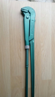 ขายคอม้าDOWIDAT Made in Germany. ขนาดปากจับ2"งานใหม่เก่าเก็บ