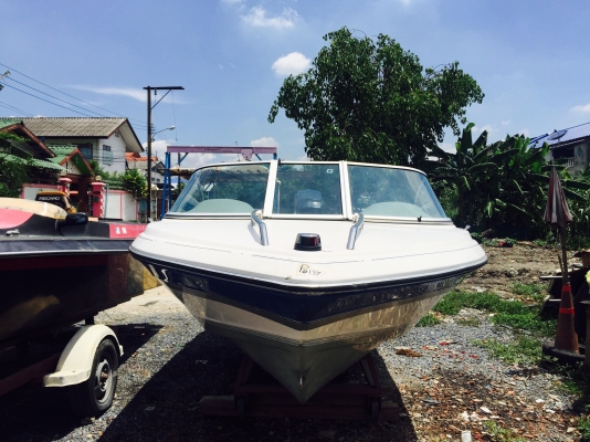 ขายเรือเปล่า starcraft (ไม่รวมเครื่อง) ราคา 110,000 บาทลดเหลือ 85000 บาท (ขนย้ายเองนะคะ)