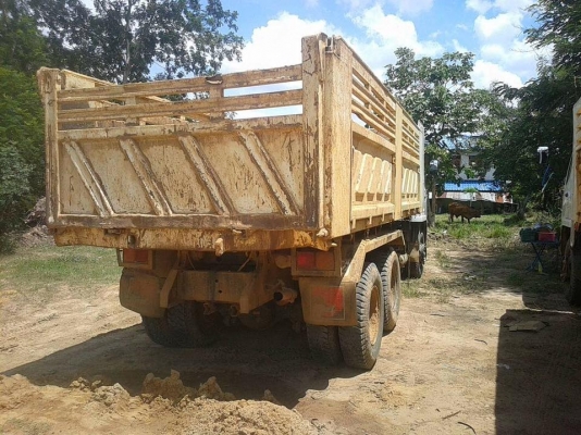 ขาย รถสิบล้อ ฟูโซ่ 240ดั้มสามมิตร ปี57 รถสวยพร้อมใช้งาน