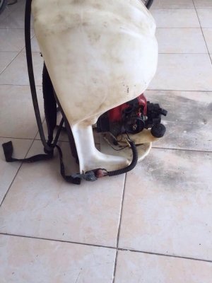 ขายเครื่องพ่นยาเก่าญี่ปุ่น  โรบิ้น