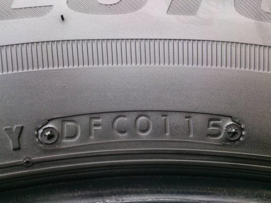 ขายยาง บริดสโตน อีโคเปีย 265/65R17 ยางปี15 ดอกยางหนาเต็มสดนิ่มไม่ร้าวไม่แตกลายไม่กินข้างไม่มีปะสวยๆ จำนวน 1 ชุด ขายยาง บริดสโตน อีโคเปีย 265/65R17 ยางปี15 ดอกยางหนาเต็มสดนิ่มไม่ร้าวไม่แตกลายไม่กินข้างไม่มีปะสวยๆ จำนวน 1 ชุด