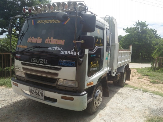 ขายหกล้อดั้มพ์ อีซูซุ 210 แรง พร้อมใช้