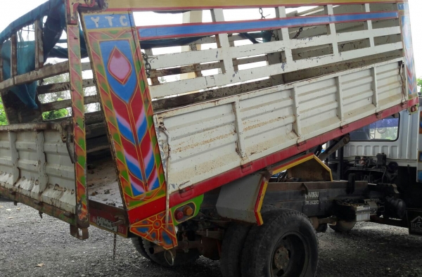 หกล้อ มิตซู FK457F 6D14-165 ดั้มกะบะค็อกเกษตร สภาพดีสวยเดิมๆพร้อมใช้งาน ทะเบียนพร้อมโอน หกล้อ มิตซู FK457F 6D14-165 ดั้มกะบะค็อกเกษตร สภาพดีสวยเดิมๆพร้อมใช้งาน ทะเบียนพร้อมโอน