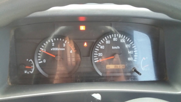 ขายด่วน รถบรรทุก 6 ล้อ ISUZU NQR 175 แรง สภาพพร้อมใช้