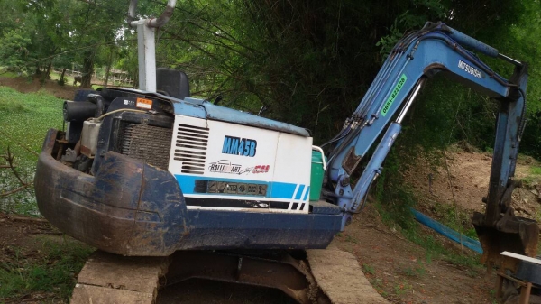 ขายรถแม็กโค / MITSUBISHI ( มิสซูบิชิ ) MM45B ปั้มนิ้ว คอนโทนน้ำมัน