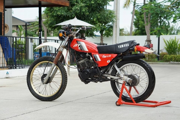 วุฒิ นนบุรี ขาย TAMAHA DT125cc. ปี 1982 โมโนทะเบียนพร้อมโอน