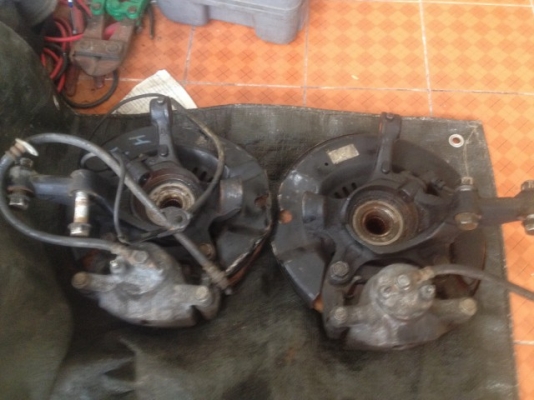 ดุมหน้า TOYOTA 1NZ วีออส เก่าญี่ปุ่นแท้จานหนาผ้าเบรคหนาสภาพดีคู่ละ ดุมหน้า TOYOTA 1NZ วีออส เก่าญี่ปุ่นแท้จานหนาผ้าเบรคหนาสภาพดีคู่ละ