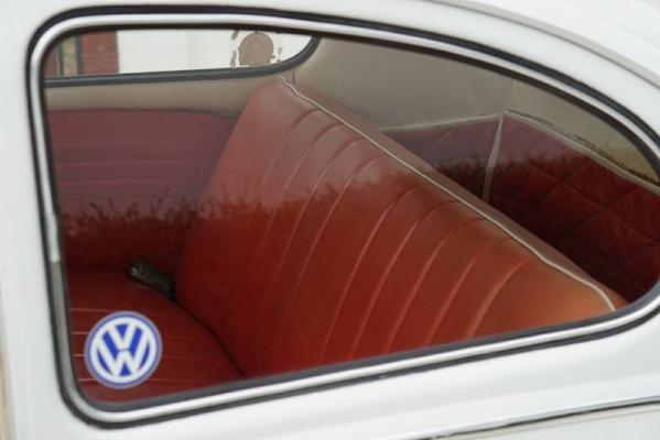 วุฒิ นนบุรี ขาย โฟล์ค เต่า ตาหวานขับซ้ายซันรูฟแท้รถพร้อมใช้ทะเบียนพร้อมโอน