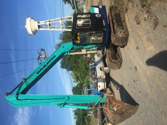 ขายKOMATSU PC60-2 บูมยาวพิเศษ8เมตร เหมาะสำหรับลงโป๊ะหรือทำบนบกก็ได้ สภาพสวย พร้อมใช้งาน เครื่องดีช่วงล่างดี ใบเเทร็กเต็ม เเอร์เย็นเจี๊ยบ ราคาต่อรองคุยกันได้คะ