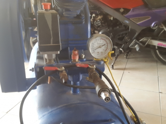 ปั๊มลมไทเกอร์ ขนาดถัง 92 ลิตร 2 หัวสูบ ไฟบ้าน มอเตอร์ 1 แรง 12,000