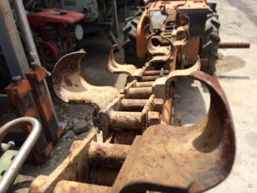 รถขุดร่องดินเดินตาม   TCM1D รหัสสินค้า : 80903828  www.nihonmono.com