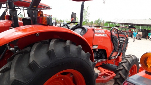 ขาย M6040 โทร 0890111624 ขาย M6040 โทร 0890111624