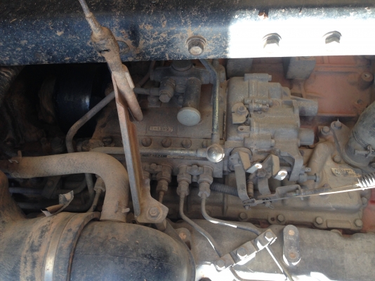 ขายเครื่องอีซูซุ195 6he1 มีใบคุมเครื่อง