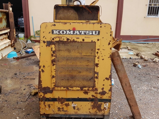 ขายตู้ปั่นไฟเก่านอก KOMATSU 14 กิโล ขายตู้ปั่นไฟเก่านอก KOMATSU 14 กิโล