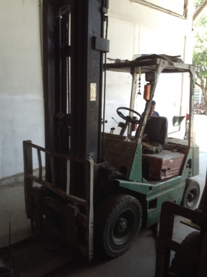 +++ ขายเสาโฟล์คลิฟท์ 6 เมตร 3 ท่อน ขนาด 1.8 ตัน , 2.5 ตัน , 3.0 ตัน และตัวหนีบกระดาษ +++ ขายเสาโฟล์คลิฟท์ 6 เมตร 3 ท่อน ขนาด 1.8 ตัน , 2.5 ตัน , 3.0 ตัน และตัวหนีบกระดาษ