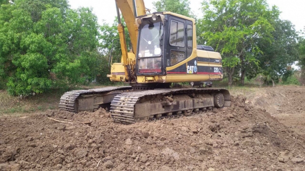 ขาย cat 320 L