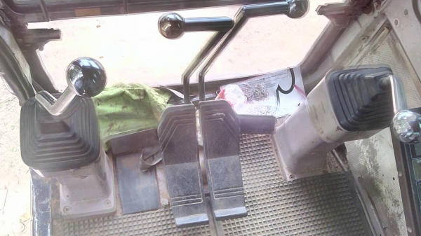 ขายโคมัสสุ200-5 ขายโคมัสสุ200-5