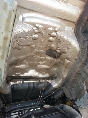 รถฮีโน่ 10 ล้อ ( รั้ว ) ติดเครน 5 ตัน. FL8J  220 แรงม้า. ปี 52.  ( รถวิ่ง 14x,xxx กม. )     สนใจติดต่อ  081 - 6079515