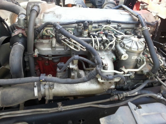 รถฮีโน่ 10 ล้อ ( รั้ว ) ติดเครน 5 ตัน. FL8J  220 แรงม้า. ปี 52.  ( รถวิ่ง 14x,xxx กม. )     สนใจติดต่อ  081 - 6079515