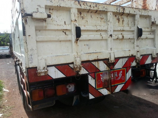 รถฮีโน่ 10 ล้อ ( รั้ว ) ติดเครน 5 ตัน. FL8J  220 แรงม้า. ปี 52.  ( รถวิ่ง 14x,xxx กม. )     สนใจติดต่อ  081 - 6079515