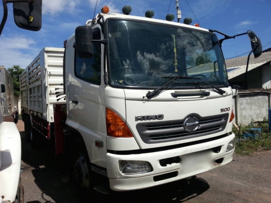 รถฮีโน่ 10 ล้อ ( รั้ว ) ติดเครน 5 ตัน. FL8J  220 แรงม้า. ปี 52.  ( รถวิ่ง 14x,xxx กม. )     สนใจติดต่อ  081 - 6079515