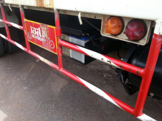 รถฮีโน่ 10 ล้อ ( รั้ว ) ติดเครน 5 ตัน. FL8J  220 แรงม้า. ปี 52.  ( รถวิ่ง 14x,xxx กม. )     สนใจติดต่อ  081 - 6079515