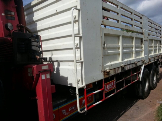 รถฮีโน่ 10 ล้อ ( รั้ว ) ติดเครน 5 ตัน. FL8J  220 แรงม้า. ปี 52.  ( รถวิ่ง 14x,xxx กม. )     สนใจติดต่อ  081 - 6079515