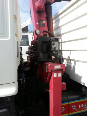 รถฮีโน่ 10 ล้อ ( รั้ว ) ติดเครน 5 ตัน. FL8J  220 แรงม้า. ปี 52.  ( รถวิ่ง 14x,xxx กม. )     สนใจติดต่อ  081 - 6079515