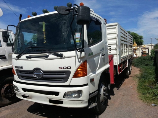 รถฮีโน่ 10 ล้อ ( รั้ว ) ติดเครน 5 ตัน. FL8J  220 แรงม้า. ปี 52.  ( รถวิ่ง 14x,xxx กม. )     สนใจติดต่อ  081 - 6079515