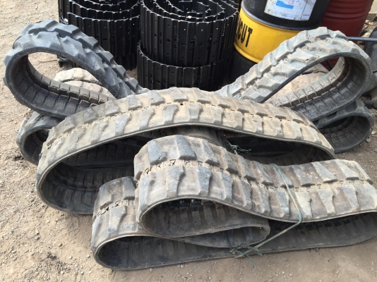 ด่วน!!!(แทรคยางมือ 2 เก่านอกแท้ติดรถ ราคาถูก )☎️สนใจติดต่อ 085-5632278 นายภานุกูล