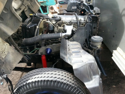 รถฮีโน่ 6 ล้อ ตู้เย็น FC4J  150 แรงม้า. ปี 46.    สนใจติดต่อ  081 - 6079515