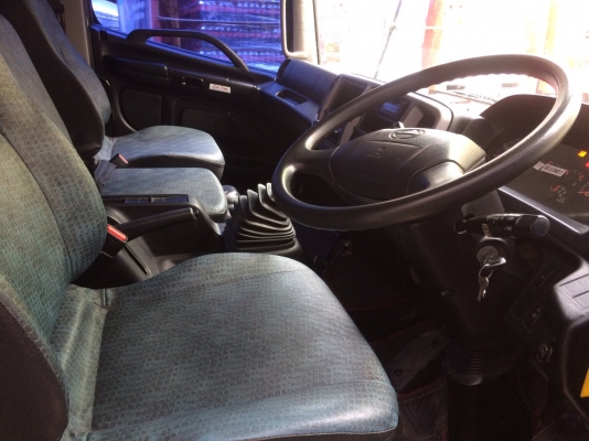 รถฮีโน่ 6 ล้อดั้ม / ติดเครน 3 ตัน. FG8J  220 แรงม้า. ปี 56.  ( รถวิ่ง 9,xxx กม. )     สนใจติดต่อ   081 - 6079515