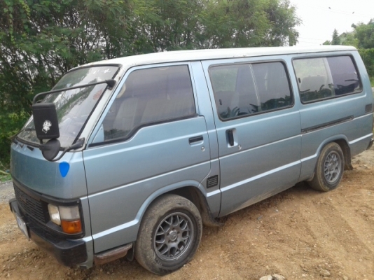 ขายรถตู้toyotaไฮเอ็ดถูกๆครับ