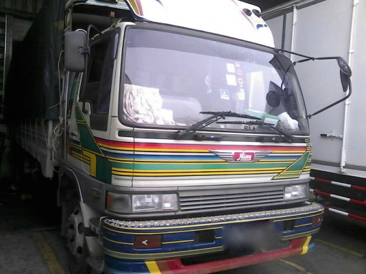 รถฮีโน่ 6 ล้อ รั้ว ( ไม่ดั้ม ) FF3H  195 แรงม้า. ปี 38.    สนใจติดต่อ  081 - 6079515