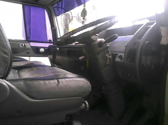 รถฮีโน่ 6 ล้อ รั้ว ( ไม่ดั้ม ) FF3H  195 แรงม้า. ปี 38.    สนใจติดต่อ  081 - 6079515