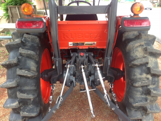 ขาย 4708 สวยๆ 4WD พร้อมเล่ม เกียไม่หอน สนใจ0819711186