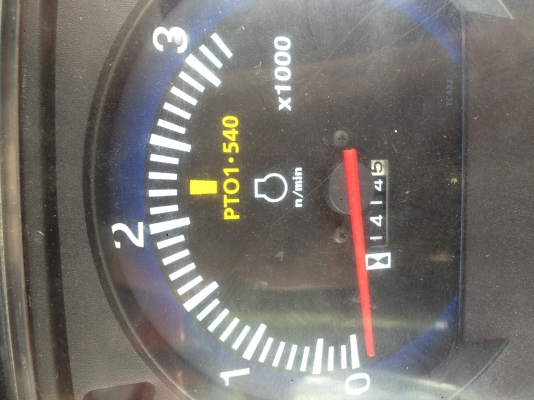 ขาย 4708 สวยๆ 4WD พร้อมเล่ม เกียไม่หอน สนใจ0819711186