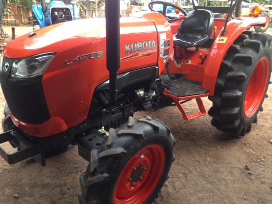 ขาย 4708 สวยๆ 4WD พร้อมเล่ม เกียไม่หอน สนใจ0819711186