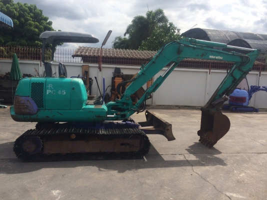 รถขุด Komatsu PC45-1E มือสองนำเข้าจากญี่ปุ่น สภาพพร้อมใช้งาน