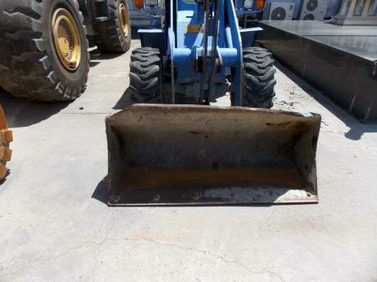 ขายด่วนรถตัก size เล็ก เอวอ่อน FURUKAWA FL302-3