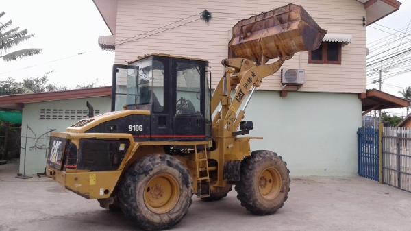 ขายรถตัก CAT 910 G ขายรถตัก CAT 910 G