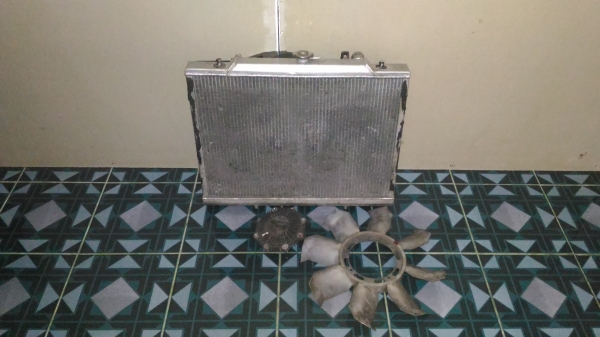 หม้อน้ำมิเนียมทั้งใบ+ฟรีปั้ม สตราด้า เครื่อง2800