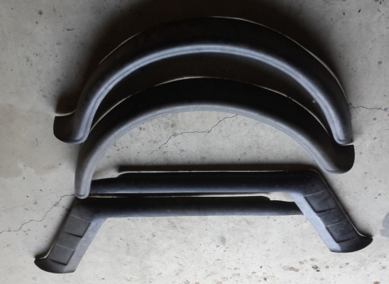 ชุดแต่ง ติดซุ้มล้อรถ JEEP(เป็นงานไฟเบอร์)