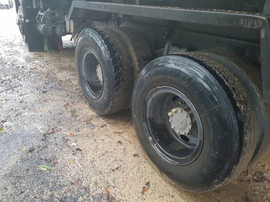 ขายรถบรรทุกดั้ม Isuzu deca320 ติดระบบพ่วง ขายรถบรรทุกดั้ม Isuzu deca320 ติดระบบพ่วง