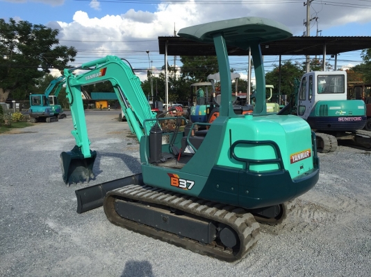 ขายถูก รถขุดยอดนิยม YANMAR B37-2 เก่าญี่ปุ่นแท้ สภาพสวยพร้อมใช้ โทร.090-986-2521 อ๊อบ
