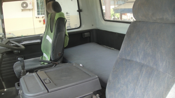 หัว HINO 3ใบปัด สภาพสวยมากของครบ ขาหน้า ขาหลัง ยกใส่ได้เลย