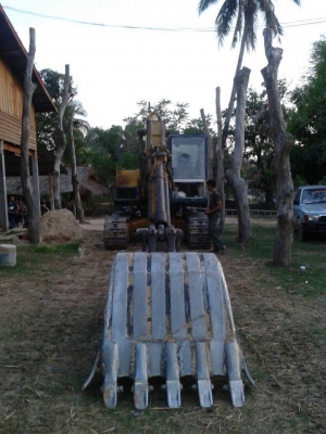 ขายแบคโฮ 150-3 ประหยัดน้ำมันกว่า120แต่ทำงานเท่า200 เครื่องแน่น100\%เทอร์โบหม่ๆแอร์เย็นช่วงล่างเต็มสภาพรถ85\%ต่อร่องได้